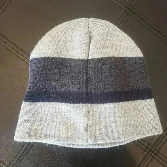 đ
șAvengersâByâMarvelâBeanie - Picture 3 of 4